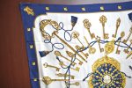 Authentic HERMES Carre 90 Scarf  LES CLES  Silk Navy K5764 Online Hot Sale