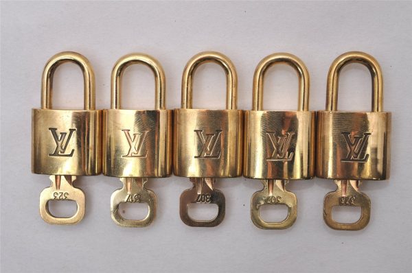 Authentic Louis Vuitton Padlock & Keys 10Set LV 6476I Online now