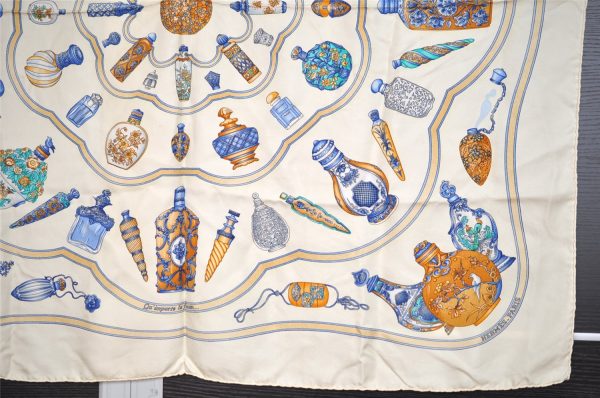 Authentic HERMES Carre 90 Scarf  Qu  importe le flacon...  Silk White 5191I Hot on Sale