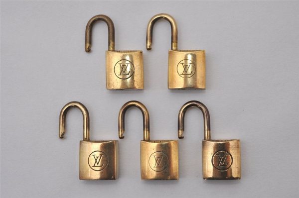 Authentic Louis Vuitton Padlock 10Set Old Model LV 3904I Online