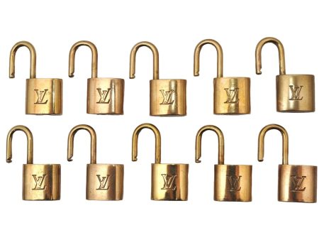 Authentic Louis Vuitton Padlock Gold 10Set LV 3597I For Sale