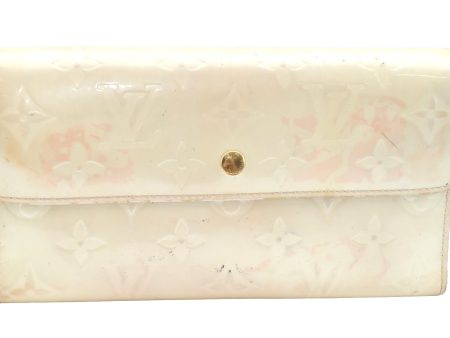 Auth Louis Vuitton Vernis Porte Tresor International Wallet M91354 White K4132 For Cheap