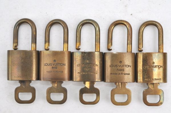 Authentic Louis Vuitton Padlock & Keys 10Set LV K4051 For Cheap