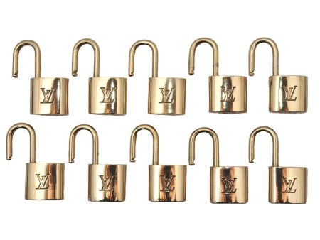 Authentic Louis Vuitton Padlock Gold 10Set LV 3900I For Sale