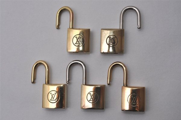 Authentic Louis Vuitton Padlock 10Set Old Model LV 3902I Supply