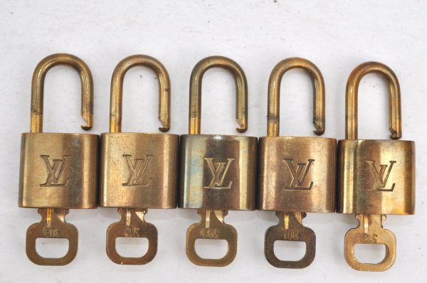 Authentic Louis Vuitton Padlock & Keys 10Set LV K4060 Online Sale